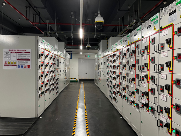 高低壓成套電氣設(shè)備安裝注意事項