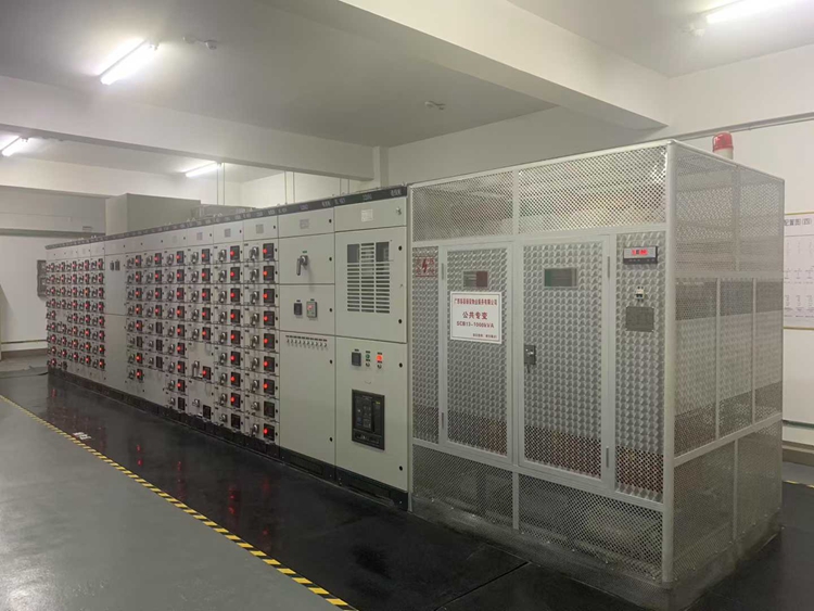 別再讓&ldquo;電老虎&rdquo;偷走您的利潤！高效變壓器，才是企業(yè)降本增效的隱形冠軍